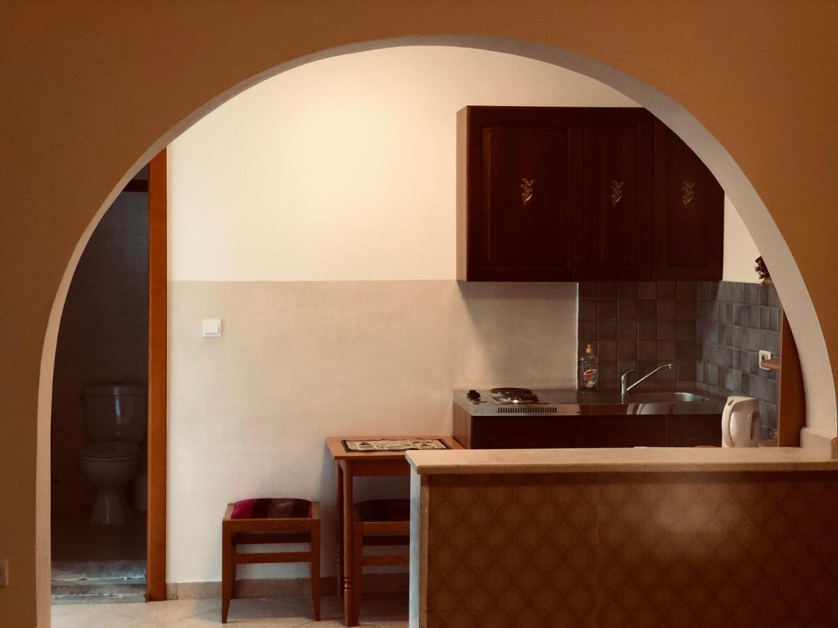 Maslina Gasthof Budva