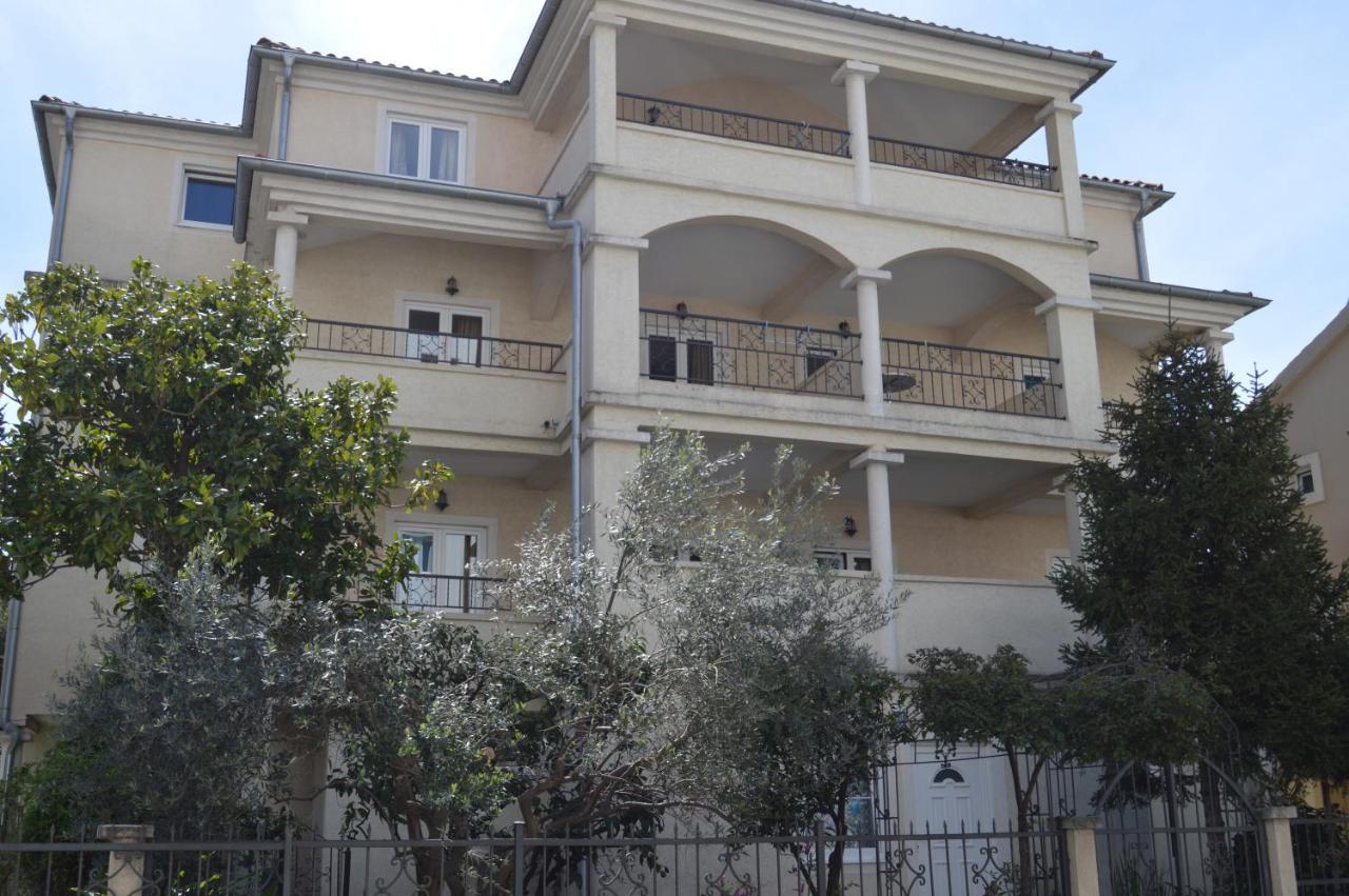 Maslina 3*